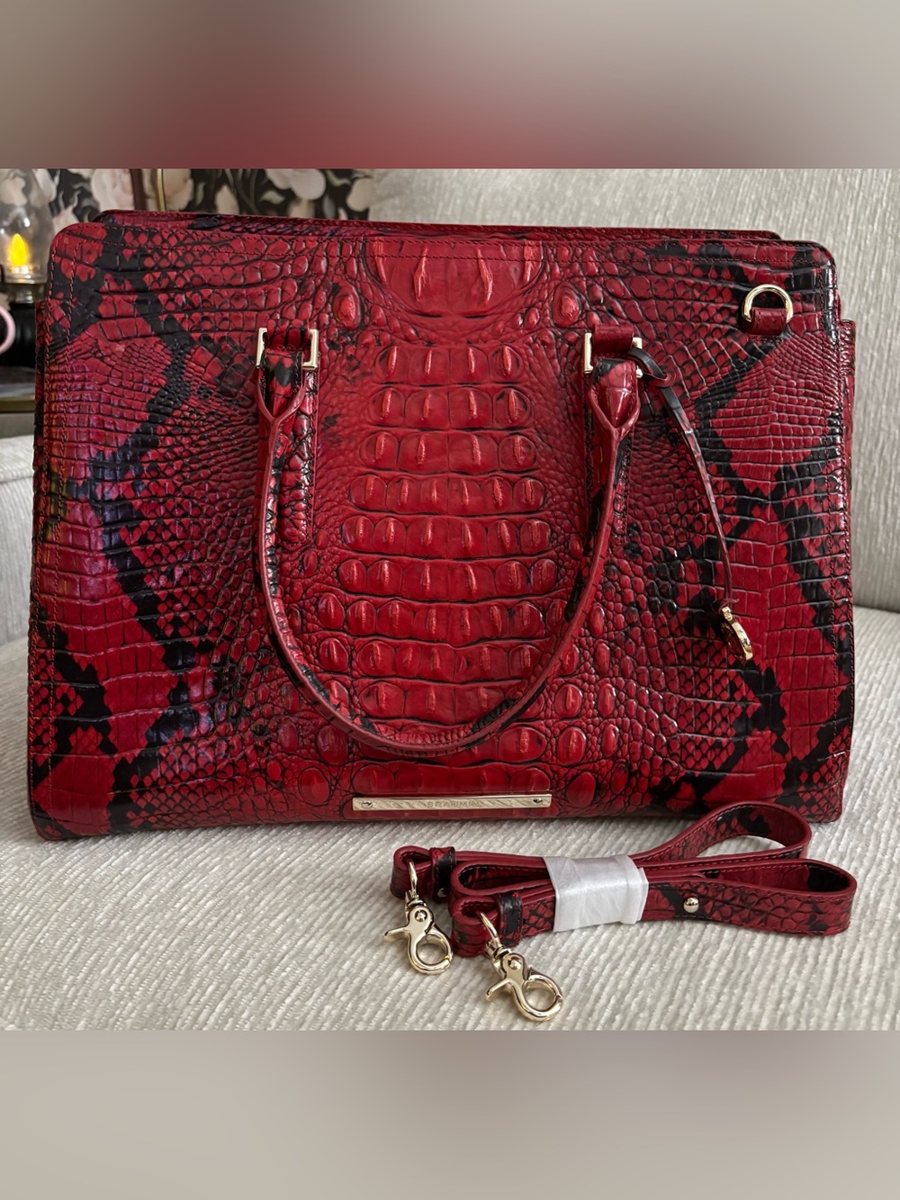 Brahmin Finley Carryall Satchel Lipstick Ombre Melbourne Red Black Croc